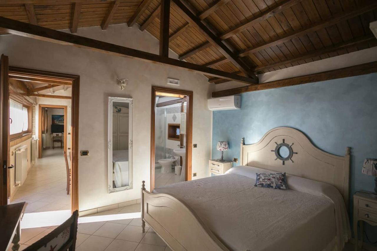 B&B Oasi Di Mamma Clara Latina Dış mekan fotoğraf