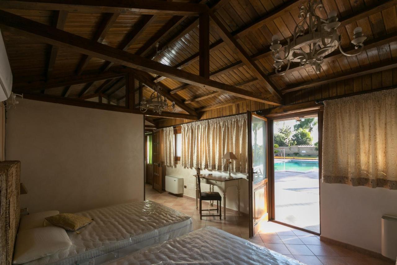 B&B Oasi Di Mamma Clara Latina Dış mekan fotoğraf