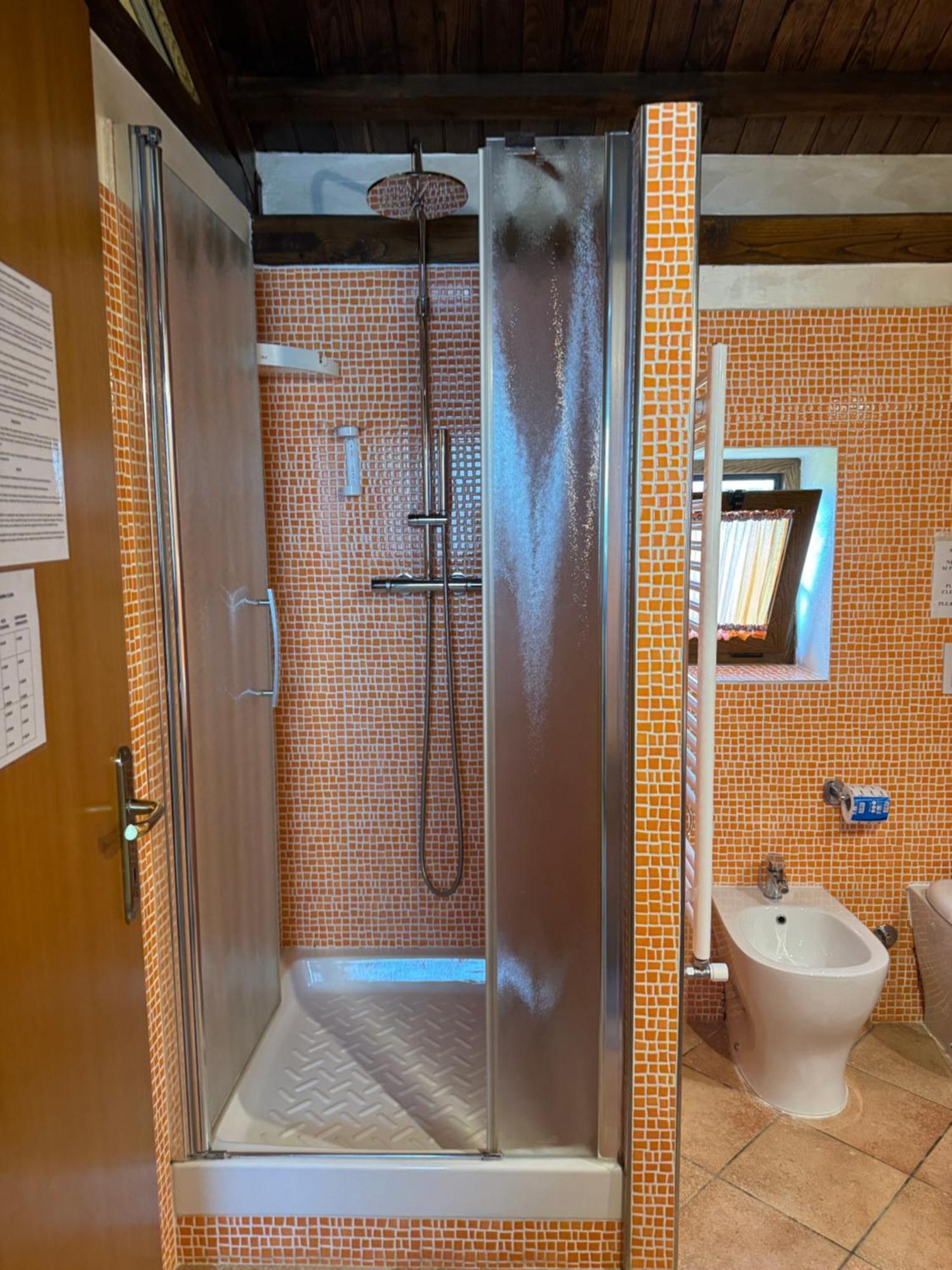 B&B Oasi Di Mamma Clara Latina Dış mekan fotoğraf
